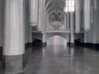 12_Aula ohne Stühle_2022_Transara_KM.jpg