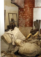 6_Kustodie Foto 2 Depot Heilandskirche 2002_nö-Raumteil_F31522.jpg